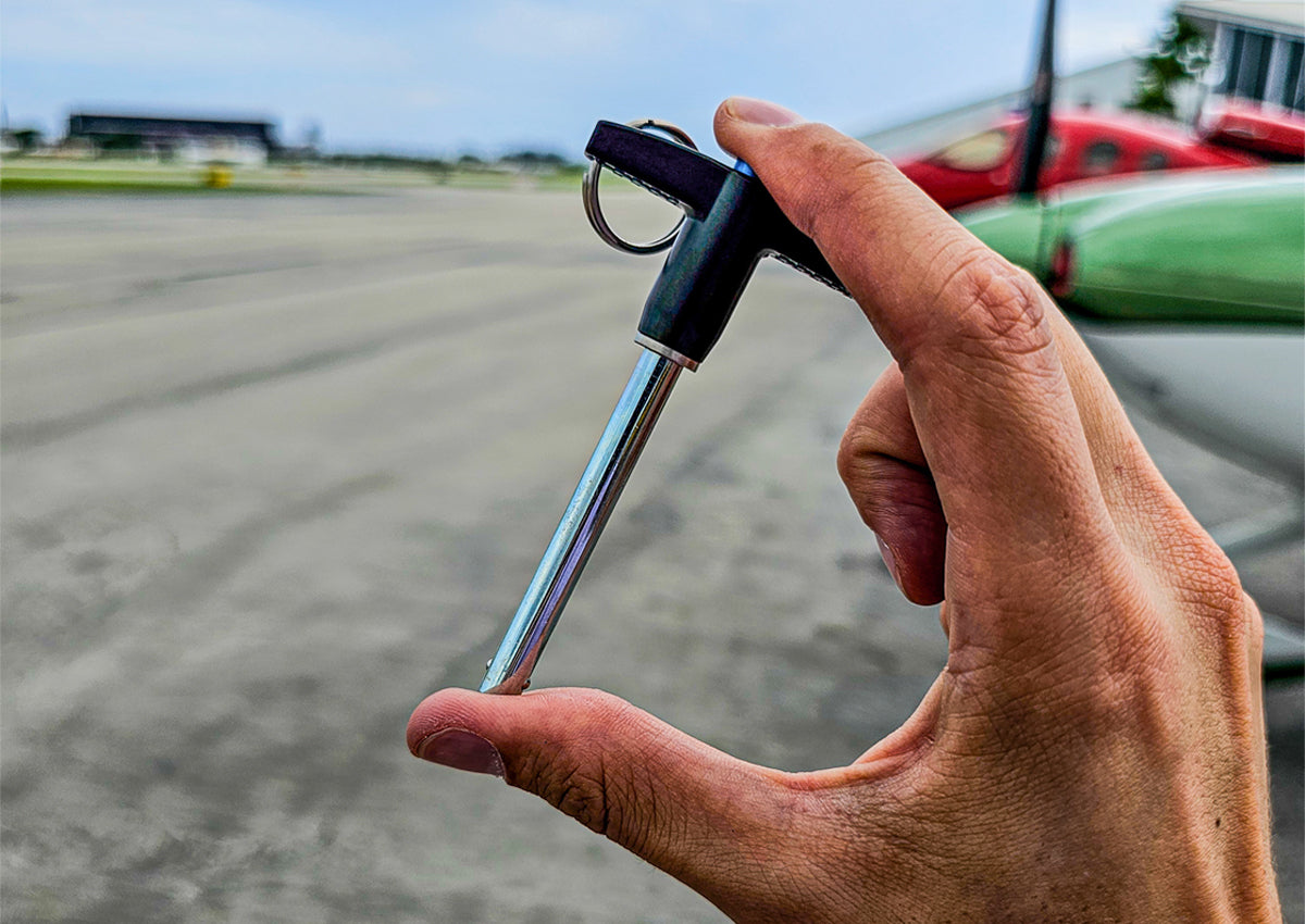 T-Handle Ball Lock Tow Pin, 1/2" Pin Diameter image 1