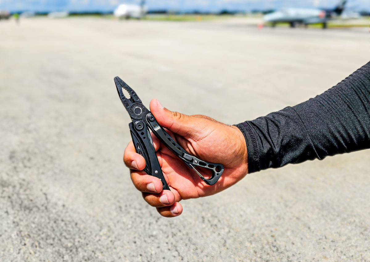 Leatherman SKELETOOL CX Multi-Tool image 1